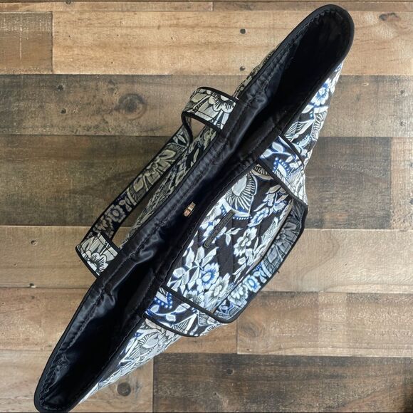 Vera Bradley Signature Iconic Tote Bag In Snow Lotus New Without Tags - Picture 8 of 15